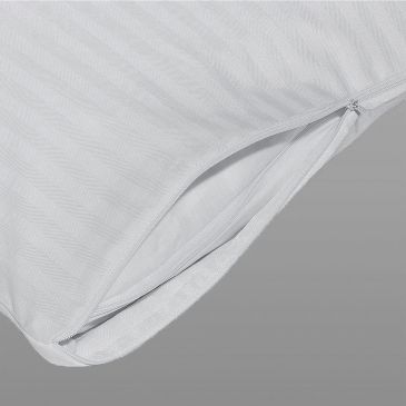 Almohada hotel fibra hueca siliconada y conjugada Confort con funda Cutí detalle cremallera