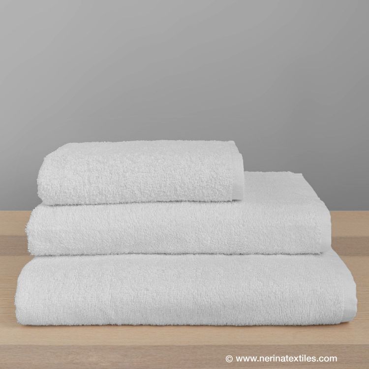 Toalla baño hotel Lisa blanca 100x150 cm 420 gramos